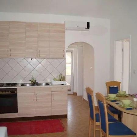 Erzen 140 *