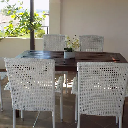 Erzen 140 Apartment