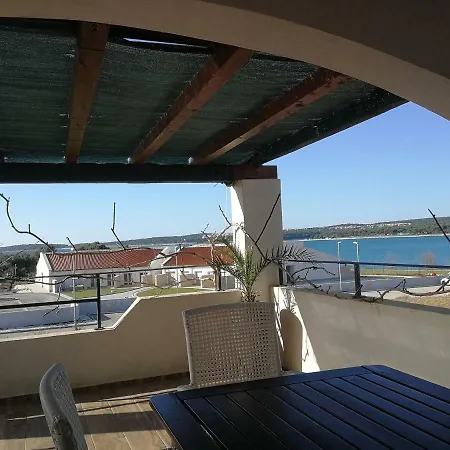 Apartamento Erzen 140